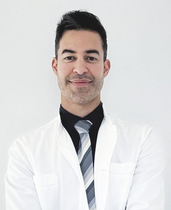 Dr. Javier Broekhuizen Benítez